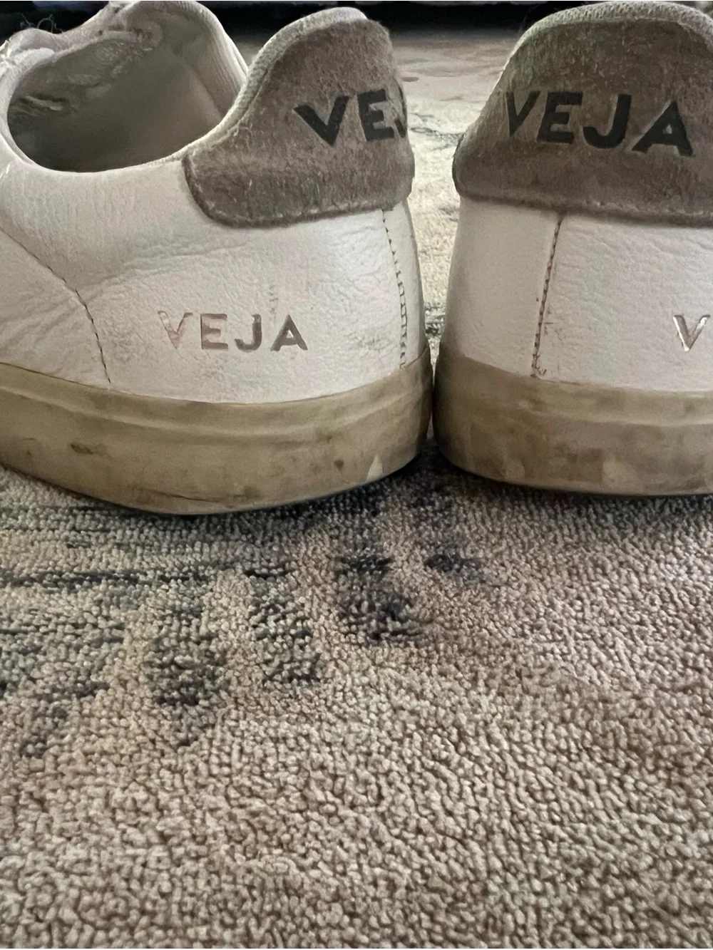 Veja Men White Leather Sneakers with Gray Suede Heel